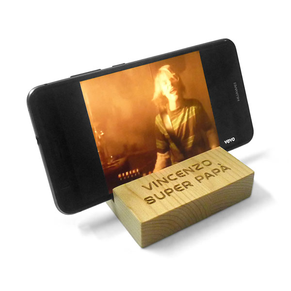 Base in legno per smartphone personalizzata per Festa del Papà