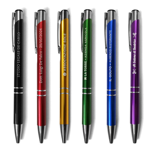 Penne nere in alluminio personalizzate, utili per l'ufficio, come gadget aziendali o come bomboniere.
